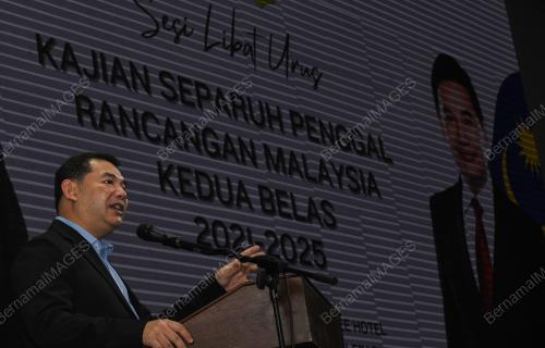 RAFIZI RAMLI