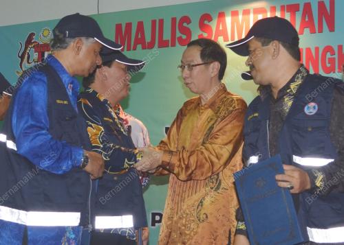 TAN SRI DR KOH TSU KOON
