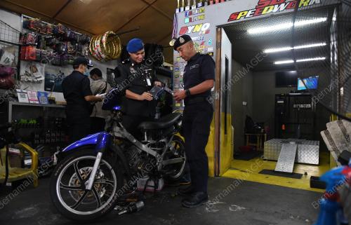 OPERASI BENGKEL MOTOSIKAL