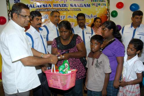 BANTUAN_DEEPAVALI