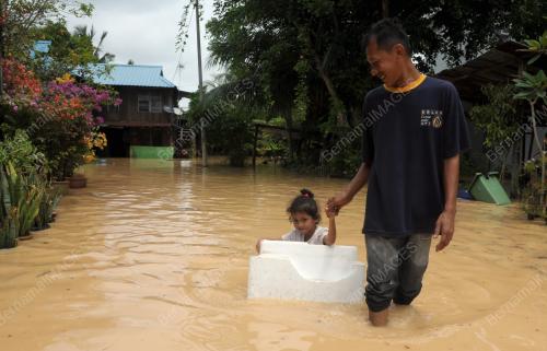 PG04_23092015_BANJIR