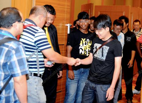 PG04_23102012_TAHAN