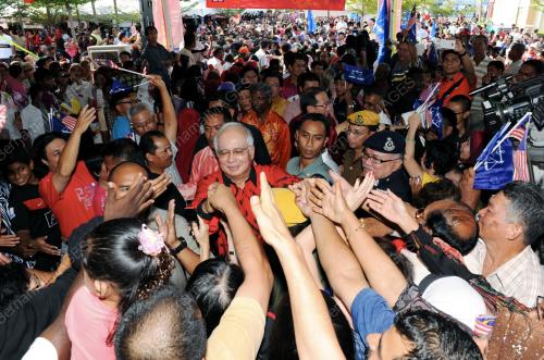 PG04_24012012_PM_TANGAN