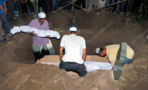 PG04_24062016_JENAZAH