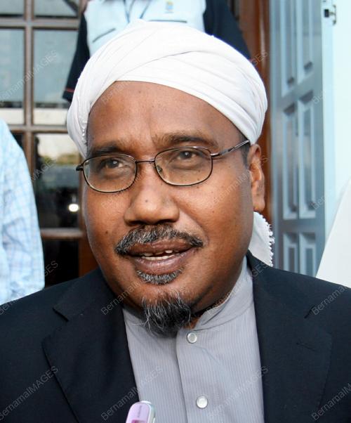 ZAKARIA AHMAD