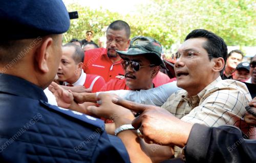 PG04_25022016_BERTENGKAR