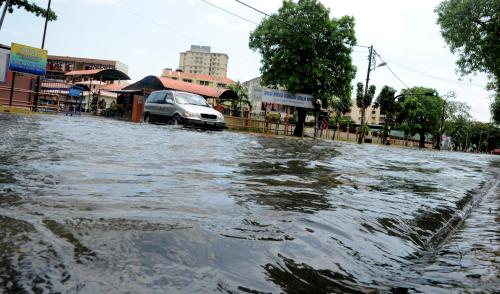PG04_27062012_BANJIR