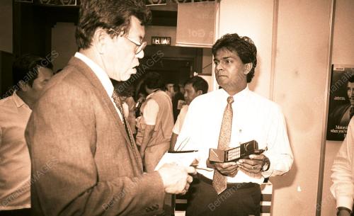 PG04_280790_CELCOM