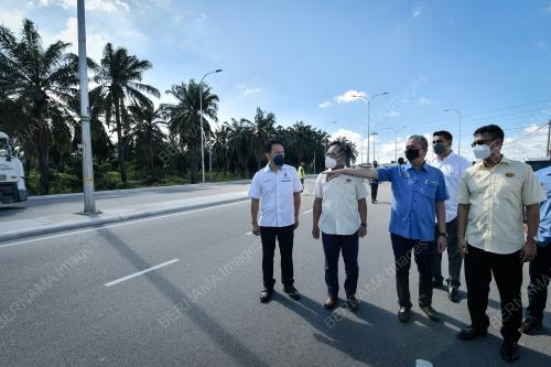 DATUK SERI FADILLAH YUSOF