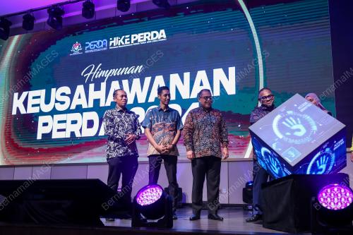 DATUK DR SHAIKH HUSSEIN MYDIN