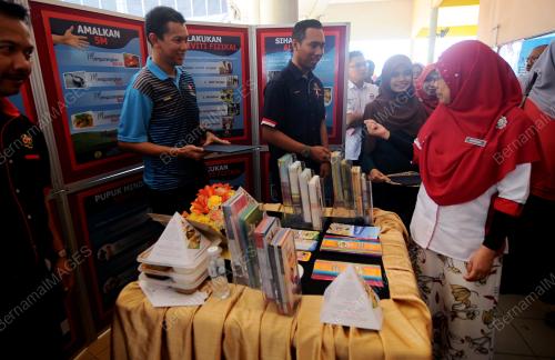 PG04_29042017_LAWAT_BN201704281816