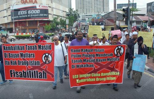 PG04_30032012_BANTAHAN
