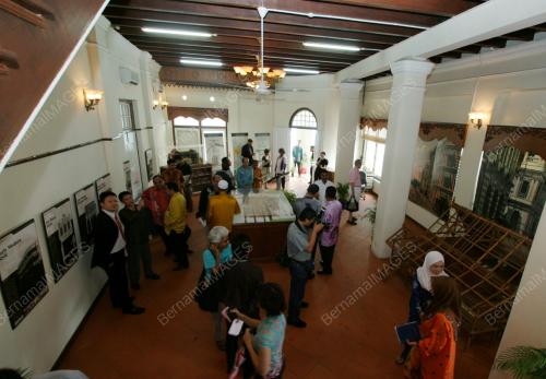 PEJABAT WARISAN DUNIA