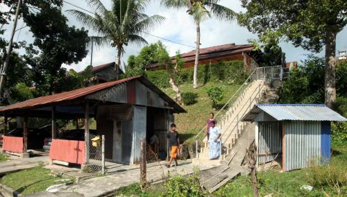 KAMPUNG BUAH PALA