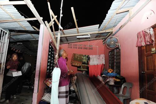PG04_30122014_RUMAH_BUMBUNG