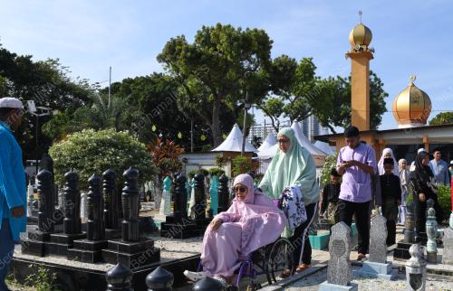 ZIARAH KUBUR
