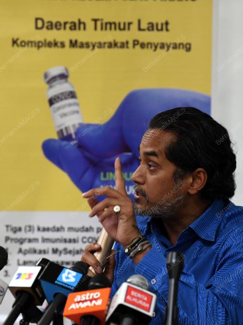 PUSAT PEMBERIAN VAKSIN