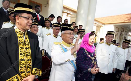 PERSIDANGAN DUN