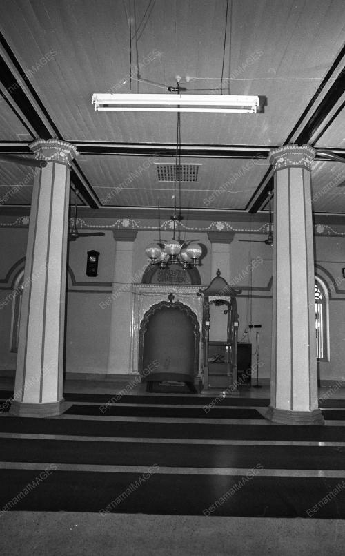 PG05_03082015_MASJID_TUA