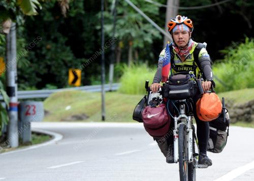 PG05_04062013_JELAJAH_DUNIA