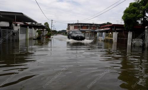 PG05_04102018_BANJIR