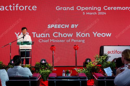 CHOW KON YEOW