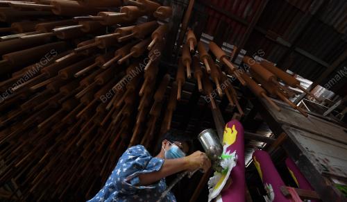 KAYU COLOK TRADISIONAL