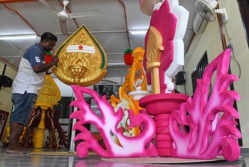 PEMBUAT KAVADI