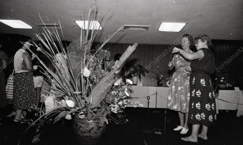 BUNGA IKEBANA