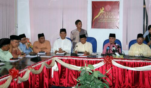 ABDULLAH AHMAD BADAWI