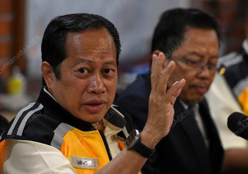 DATUK SERI AHMAD MASLAN