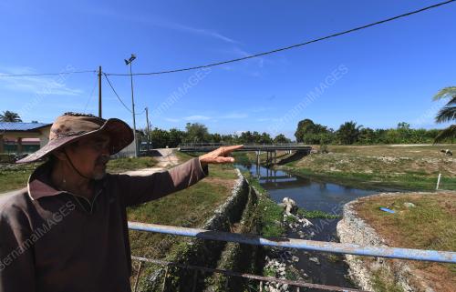 PENCEMARAN SUNGAI KEREH