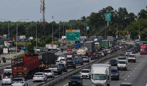 PENGGUNA LEBUHRAYA LEGA