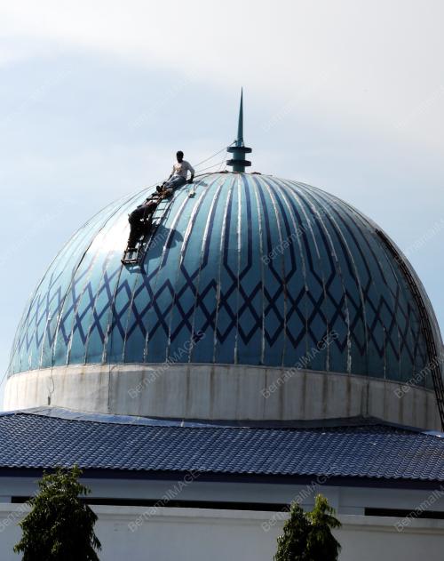 PG05_09012015_MENCARI_REZEKI