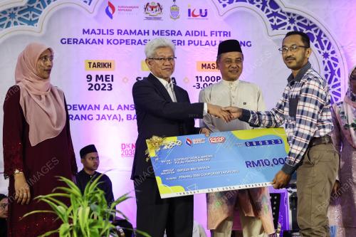 DATUK AHMAD ZAKIYUDDIN ABDUL RAHMAN