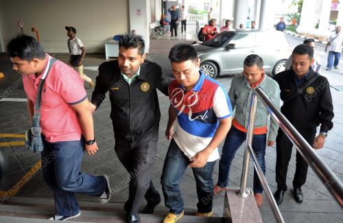 PG05_10012017_MAHKAMAH_POLIS