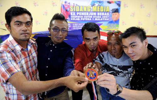PG05_12032017_MEDAL_PENERJUN