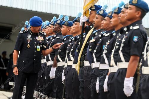 TAN SRI RAZARUDIN HUSAIN