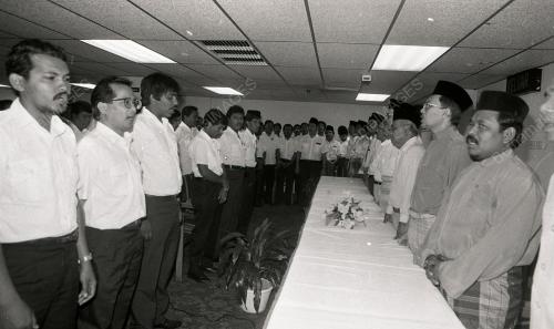 PG05_130490_DPMRASMI_MESYUARATPEMUDAUMNO