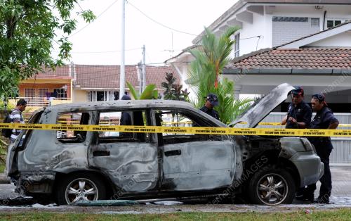 PG05_13042012_POLIS_KERETA