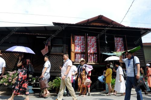 PG05_13052017_RUMAH_CHINA