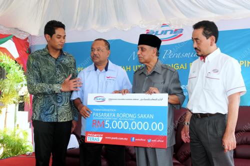 PG05_13072012_MENTERI_CEK