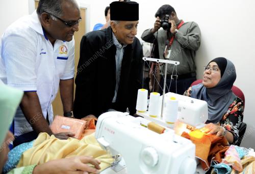 TAN SRI NOR MOHAMED YAKCOP