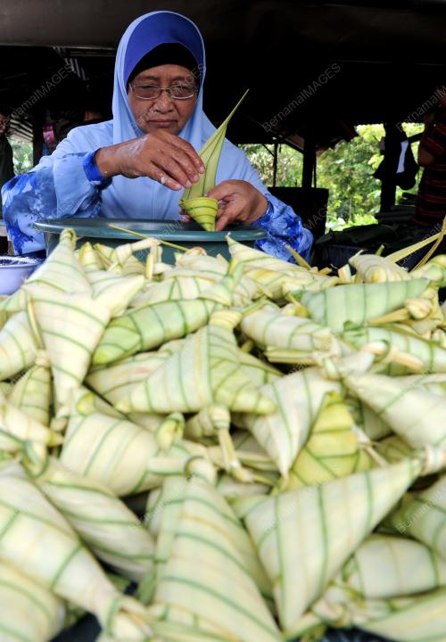 PG05_14072015_KETUPAT_RAYA