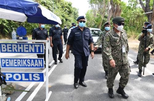PANGLIMA TENTERA DARAT