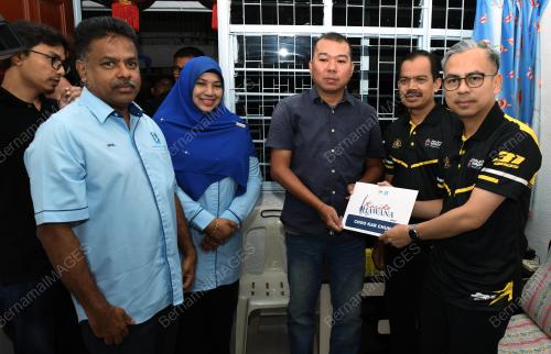 DATUK FAHMI FADZIL