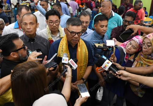 DATUK SERI SAIFUDDIN NASUTION ISMAIL