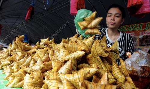 PG05_18062015_KETUPAT_RAMADAN