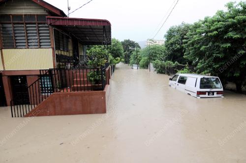 PG05_18092016_BANJIR