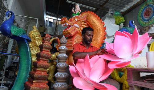PEMBUAT KAVADI